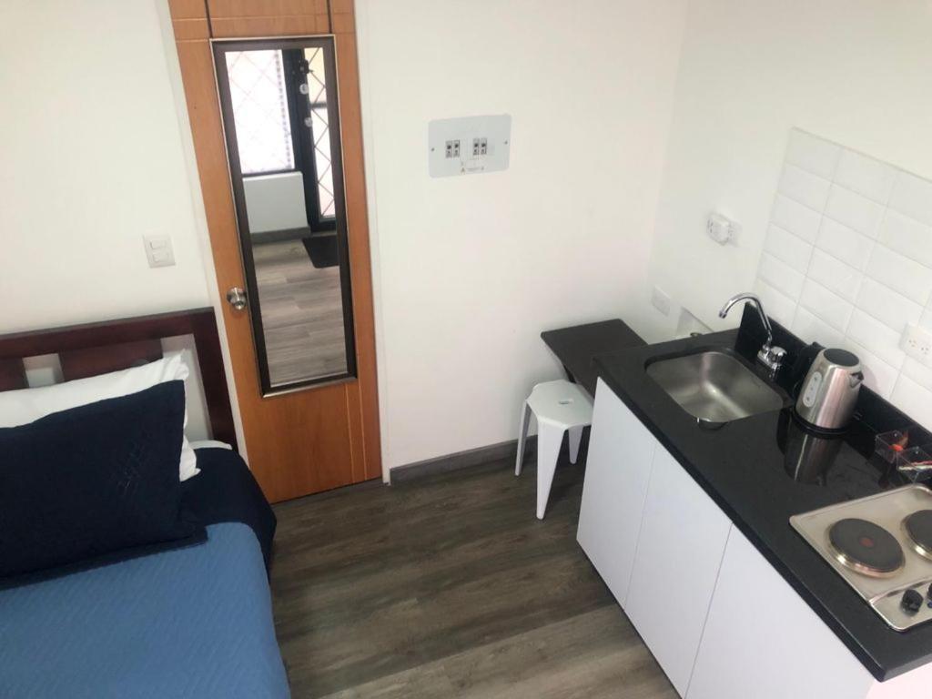 Apto Privado Cerca Al Aeropuerto -Transporte Disponible Bogota Bagian luar foto